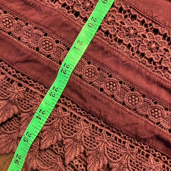 ARIAT Burgundy Long Sleeve Top with Lace Trim Womens Size‎ M - Picture 13 of 13